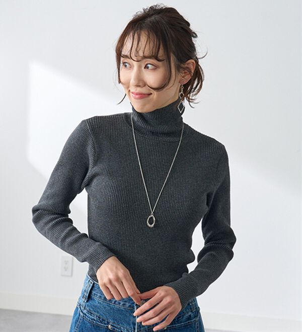 BELLUNA（ベルーナ）の「ハピネスコットン１００％&times;吸湿発熱リブタートルニット＜＆ｃｏｃｏｃｈｉ＞（ニット・セーター）」｜詳細画像