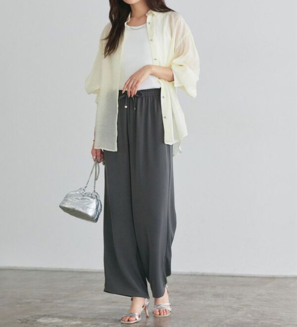 Pierrot（ピエロ）の「【接触冷感】楽ちんキレイ見えワイドイージーパンツ（フルレングスパンツ）」｜詳細画像