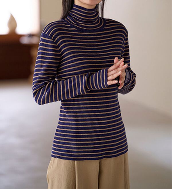 BELLUNA（ベルーナ）の「ハピネスコットン１００％&times;吸湿発熱リブタートルニット＜＆ｃｏｃｏｃｈｉ＞（ニット・セーター）」｜詳細画像