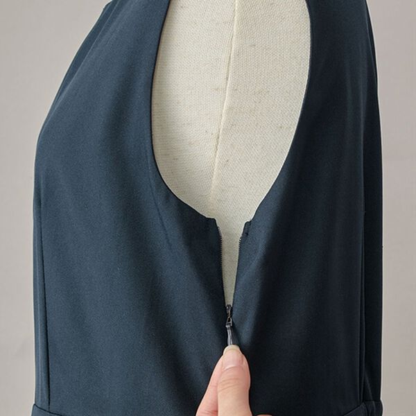 BELLUNA（ベルーナ）の「花柄パネルプリントワンピースアンサンブル（ワンピースセットスーツ）」｜詳細画像