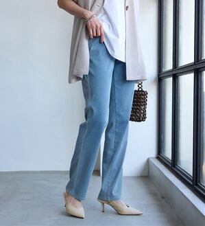 BELLUNA（ベルーナ）の「ヒンヤリ快適！接触冷感ニットデニムパンツ（フルレングスパンツ）」｜サックス