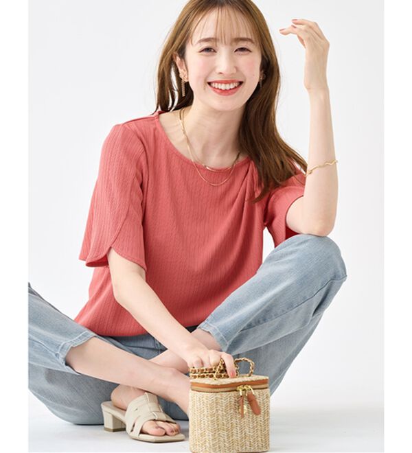 alotta（アロッタ）の「【4つの機能付】ひんやりチューリップ袖ブラウスTシャツ（カットソー）」｜詳細画像