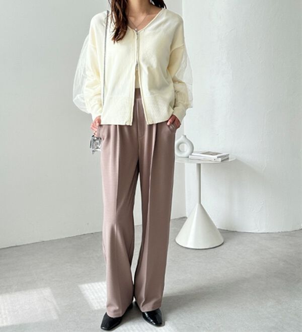 GeeRA（ジーラ）の「美脚魅せタックワイドスラックスパンツ（ワイドパンツ・ガウチョ）」｜詳細画像