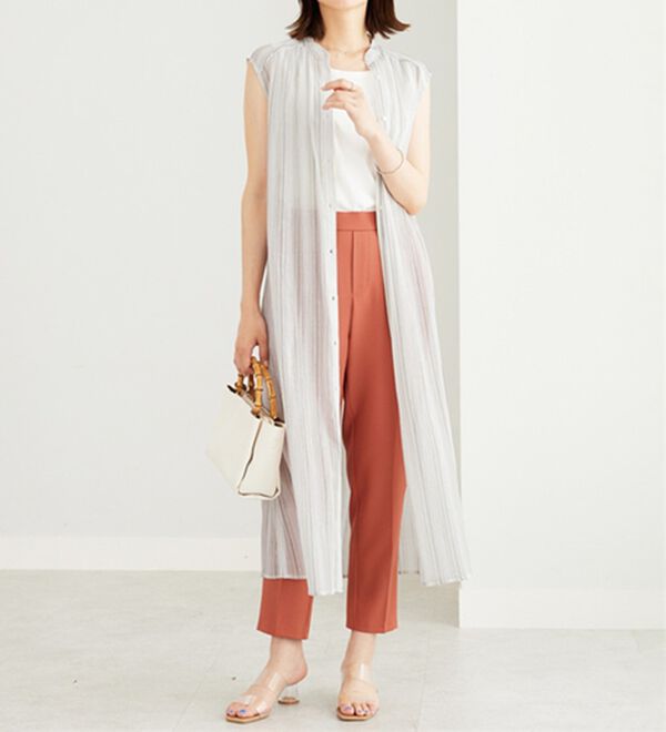 BELLUNA（ベルーナ）の「ラメ入りストライプ柄シアーロングシャツ（シャツワンピース）」｜詳細画像