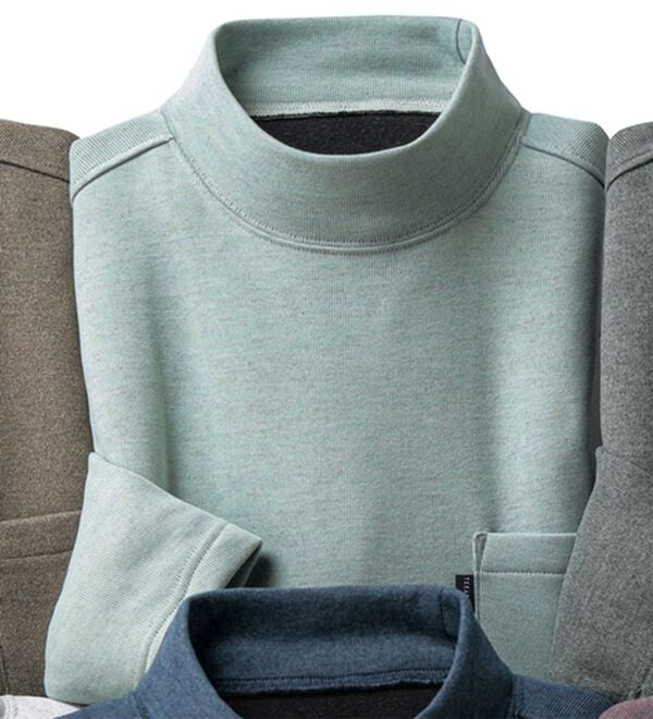 「カシミヤタッチハイネックＴシャツ（メンズＴシャツ）」｜モスグリーン