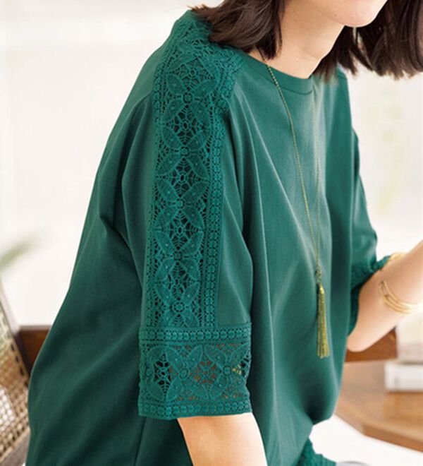 BELLUNA（ベルーナ）の「花柄レース使いデザインプルオーバー（カットソー）」｜ターコイズ