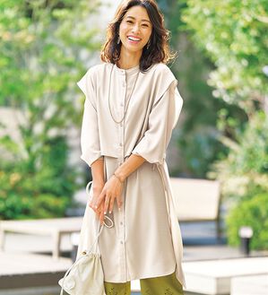 BELLUNA（ベルーナ）の「麻調素材レイヤード風ロングシャツ（シャツワンピース）」｜アイスグレー