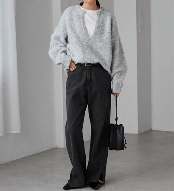 RANAN（ラナン）の「ディープキーネックシャギーニット（ニット・セーター）」｜詳細画像