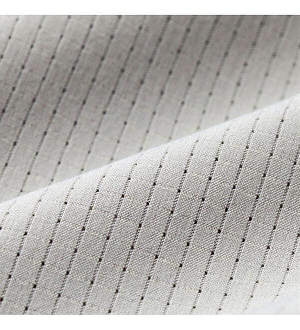 「＜トランスコンチネンツゴルフ＞グーンと振れる涼感ベスト（メンズベスト）」｜詳細画像