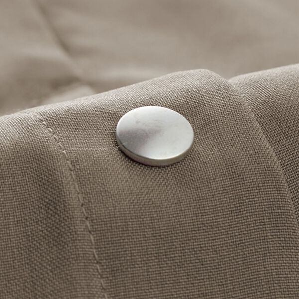 BELLUNA（ベルーナ）の「ボタンデザインジャンパードレス（ジャンパースカート）」｜詳細画像