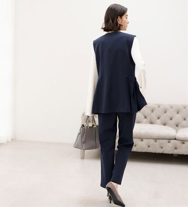 GeeRA（ジーラ）の「【入卒式/セレモニー】ペプラムベストセットアップスーツ（パンツスーツ）」｜詳細画像