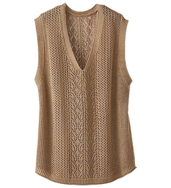 BELLUNA（ベルーナ）の「透かし編みが涼し気なニットベスト（ベスト）」｜モカベージュ