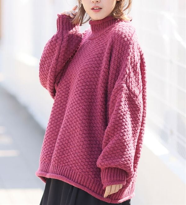 A HAPPY MARILYN（アハッピーマリリン）の「【ＬＬ～６Ｌ】苦しくないバスケット編みチャンキーニット（ニット・セーター）」｜ダークピンク