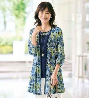 BELLUNA（ベルーナ）の「着回しできて旅行に嬉しい！チュール素材花柄カーディガンアンサンブル（アンサンブル）」｜ネイビー系