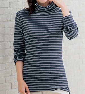 LAVIENNE（ラヴィエンヌ）の「【医師オススメ】綿１００％吸湿発熱あったかインナー　タートルネックインナー長袖（肌着・インナーウェア）」｜ネイビー／グレーボーダー