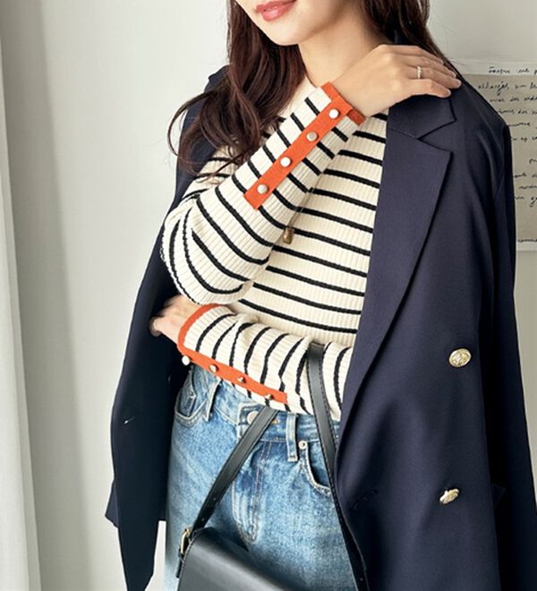 GeeRA（ジーラ）の「袖口ボタン配色ハイネックリブニット（ニット・セーター）」｜詳細画像