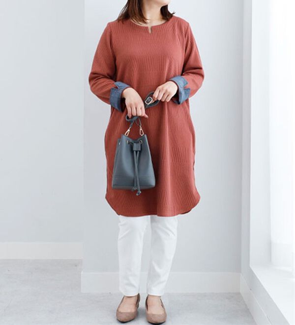 BELLUNA（ベルーナ）の「ボーダージャカード素材チュニックワンピース（チュニック）」｜詳細画像