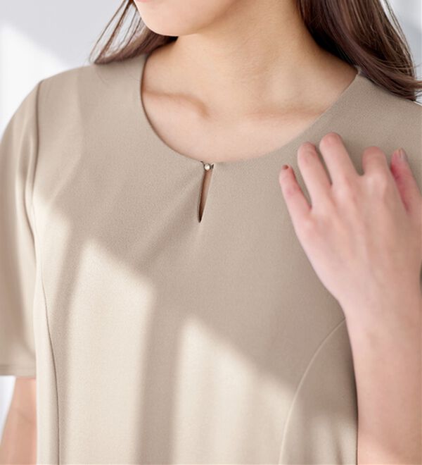 alotta（アロッタ）の「【4つの機能付】タック袖Ａラインワンピース（その他ワンピース）」｜詳細画像