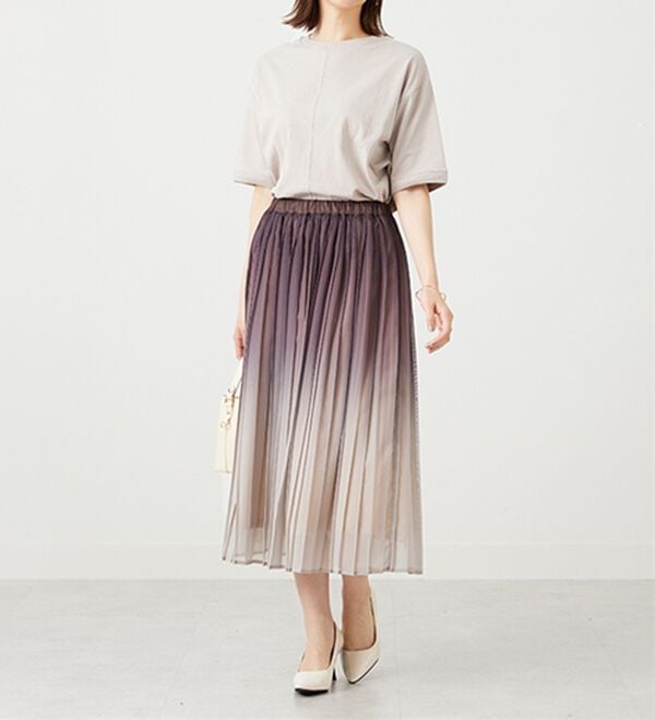 BELLUNA（ベルーナ）の「プリーツデザイングラデーションスカート（ロングスカート）」｜詳細画像