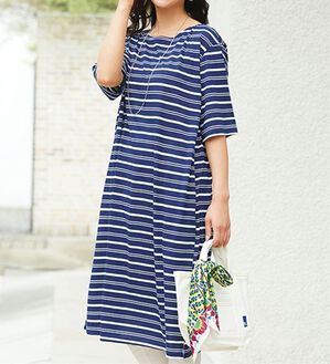 LAVIENNE（ラヴィエンヌ）の「サラッとゆったり快適ワンピース（カットソーワンピース）」｜ネイビー