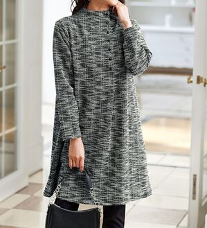 BELLUNA（ベルーナ）の「杢調カットソー素材多ボタン使いチュニック（チュニック）」｜グレー系