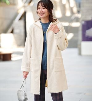 BELLUNA（ベルーナ）の「ボア素材フードデザインコート（ロングコート）」｜詳細画像