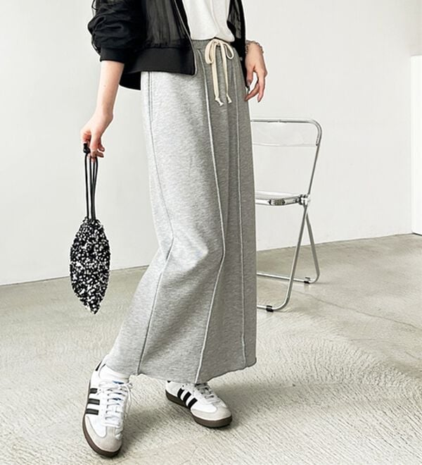 GeeRA（ジーラ）の「すっきり見え！フロントラインスウェットナロースカート（ロングスカート）」｜詳細画像