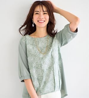 BELLUNA（ベルーナ）の「配色花柄刺しゅうブラウス（アンサンブル）」｜セージ系