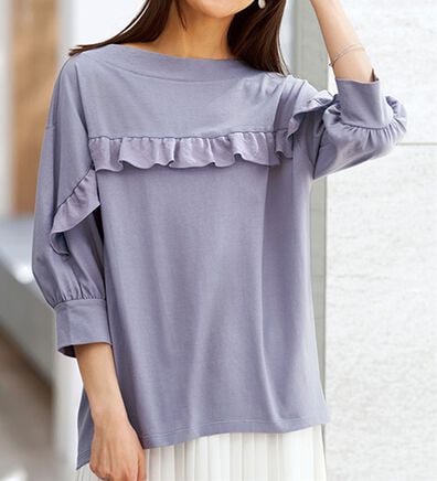 BELLUNA（ベルーナ）の「艶やか綿１００％フリル使いプルオーバー（カットソー）」