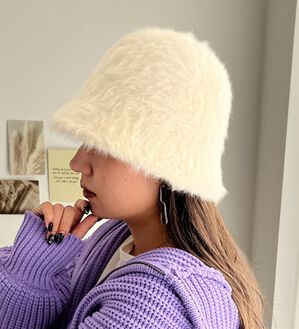 GeeRA（ジーラ）の「シャギーチューリップハット（帽子）」｜オフホワイト