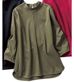 VINNO（ヴィノ）の「＜日本製＞美の艶コットン１００％デザインプルオーバー（カットソー）」｜カーキ