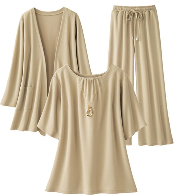 LAVIENNE（ラヴィエンヌ）の「【３点セット】旅ともトラベルセットアップ（セットアップ）」｜グレージュ