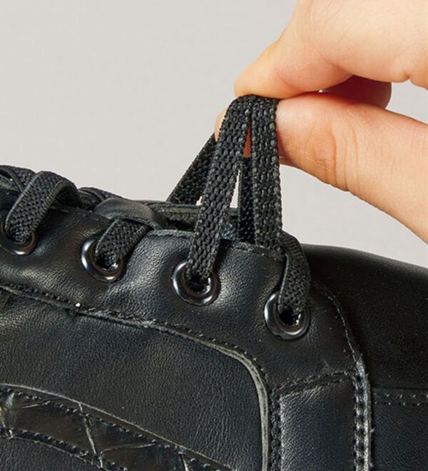 BELLUNA（ベルーナ）の「柔らかフィットのレザーライクシューズ（スニーカー）」｜詳細画像