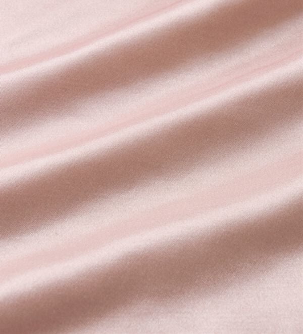 YU'NOW（ユナウ）の「【上下２点セット】裏起毛サテンパジャマ（パジャマ・ルームウェア）」｜詳細画像