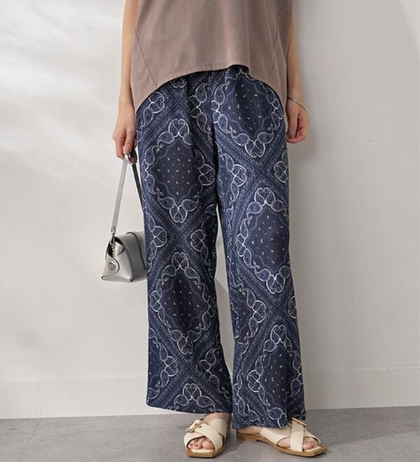 BELLUNA（ベルーナ）の「楊柳サラサラ素材プリントイージーパンツ（フルレングスパンツ）」｜詳細画像