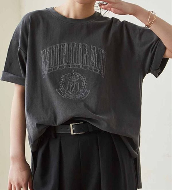 RANAN（ラナン）の「ヴィンテージライクロゴTシャツ（カットソー）」｜詳細画像