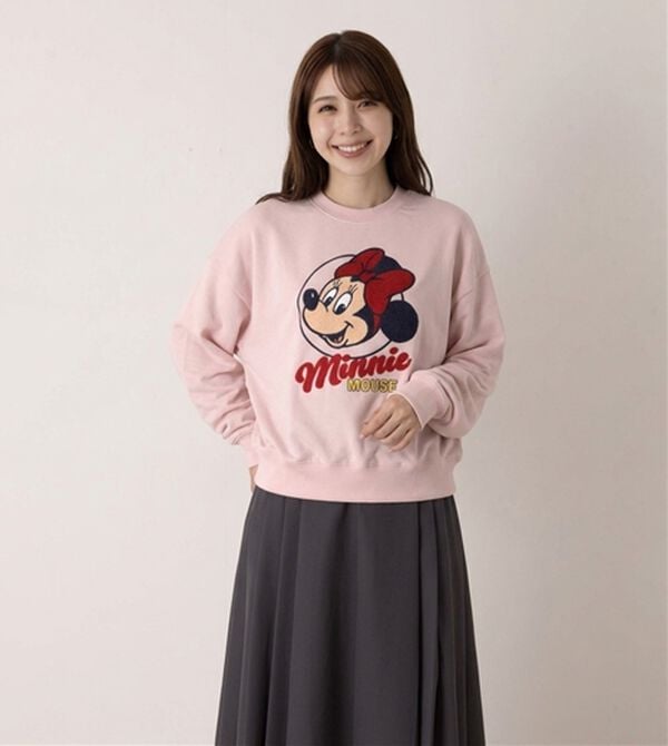 「＜Disney＞【ミッキー＆ミニー】サガラ刺しゅうゆったり裏毛トレーナー（カットソー）」｜詳細画像