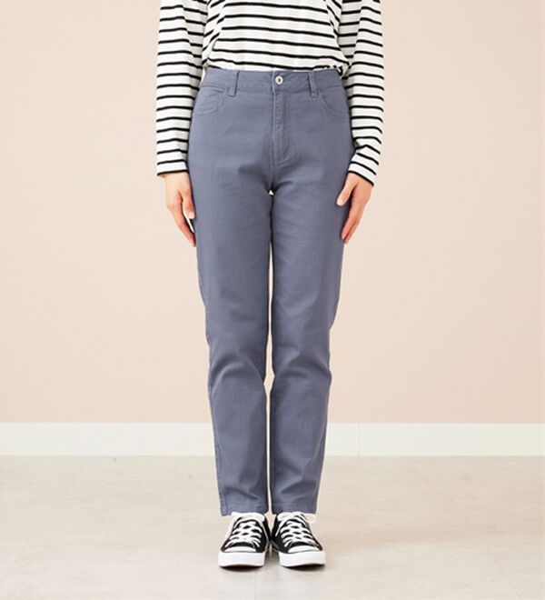 BELLUNA（ベルーナ）の「ホワイトヤーンストレッチカラーパンツ（フルレングスパンツ）」｜詳細画像