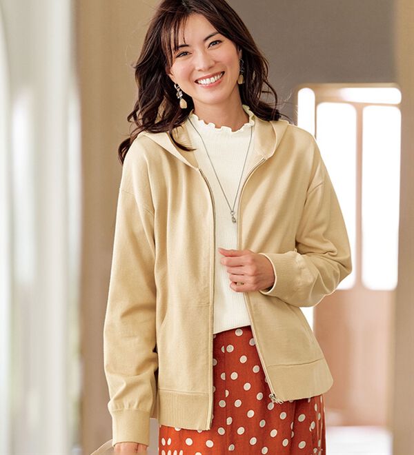 BELLUNA（ベルーナ）の「上品ニット大人顔ジップパーカー（パーカー）」｜詳細画像