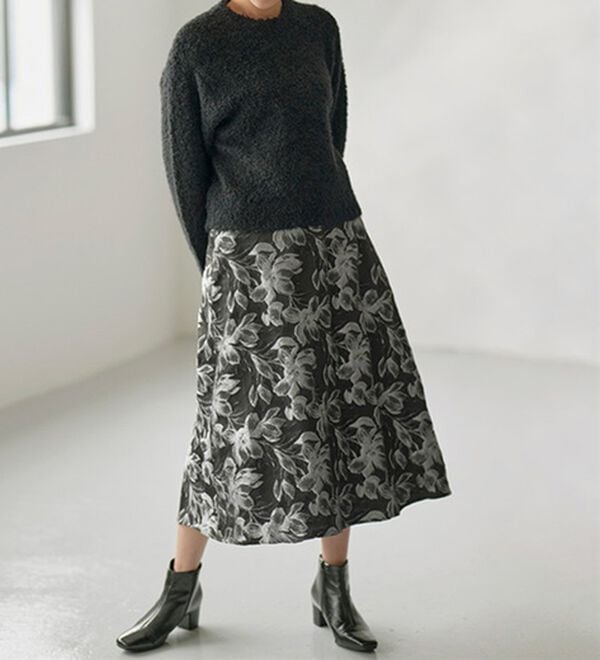 RANAN（ラナン）の「〈ＳＤＧｓ〉ふわふわブークレーニット（ニット・セーター）」｜詳細画像