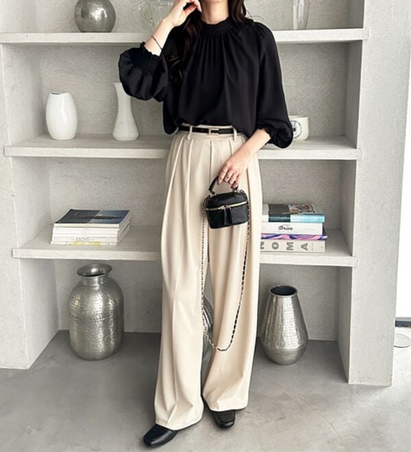 GeeRA（ジーラ）の「フリル衿バルーンスリーブブラウス（ブラウス）」｜詳細画像