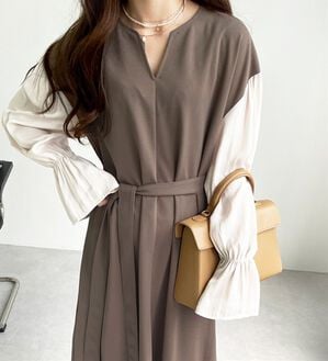 GeeRA（ジーラ）の「ブラウスレイヤード風ドッキングワンピース（カットソーワンピース）」｜モカ系