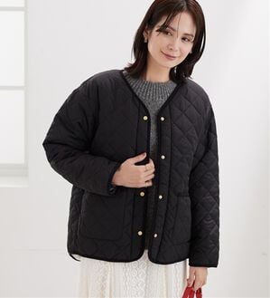 BELLUNA（ベルーナ）の「パイピング使い裏ボアキルトコート（ハーフコート）」｜黒