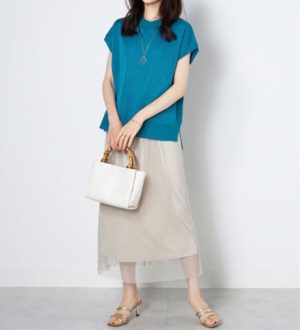 BELLUNA（ベルーナ）の「フラッシュヤーン素材サマーニット（ニット・セーター）」｜詳細画像