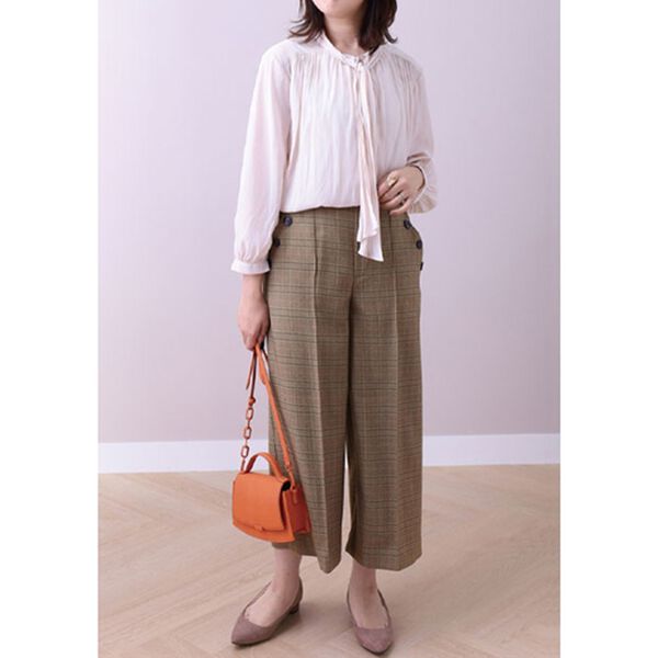 BELLUNA（ベルーナ）の「ウーリッシュ素材釦使いワイドパンツ（ワイドパンツ・ガウチョ）」｜詳細画像