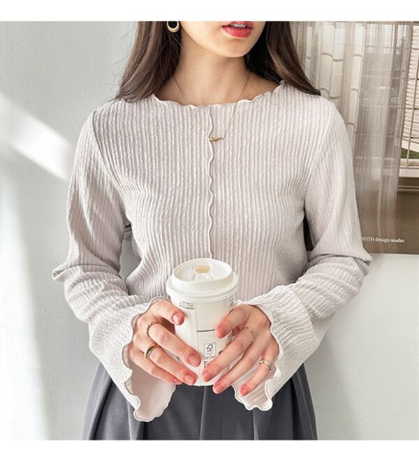 GeeRA（ジーラ）の「前後２ｗａｙフレアスリーブカットソー（カットソー）」｜詳細画像