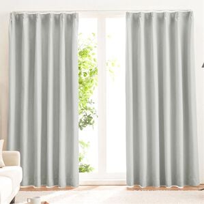 iellio（イエリオ）の「１００％遮光＆防音＆断熱保温カーテン＜２枚組・１００％遮光（１級遮光）・洗える・無地・形状記憶加工・新生活・コスパ＞（ドレープカーテン）」｜グレー