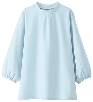 BELLUNA（ベルーナ）の「袖異素材切替ハイネックプルオーバー（カットソー）」｜サックス