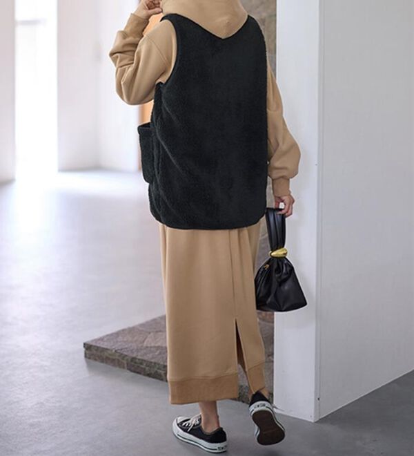 LAVIENNE（ラヴィエンヌ）の「ふわふわ暖かフリースベスト（ベスト）」｜詳細画像