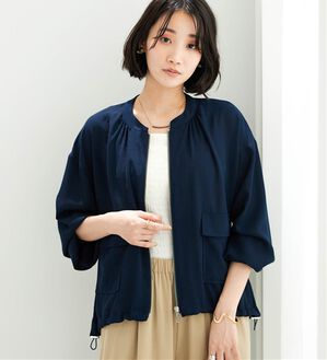 BELLUNA（ベルーナ）の「とろみ素材ポケットデザインブルゾン（ブルゾン）」｜ネイビー